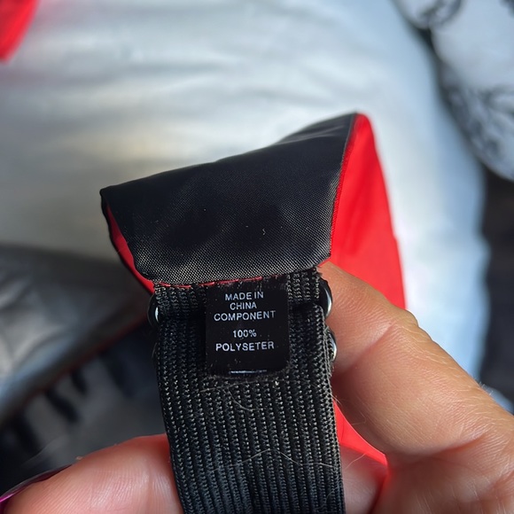 Costume Magician top hat w/ satin cummerbund, red bow tie , white gloves & wand - Picture 4 of 13